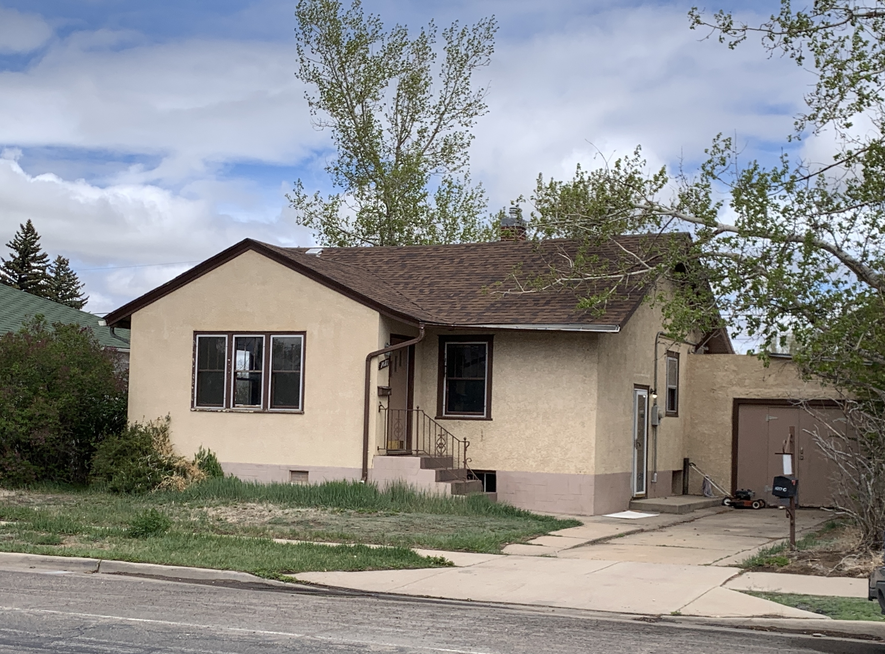 1017 East Harney Street - 1